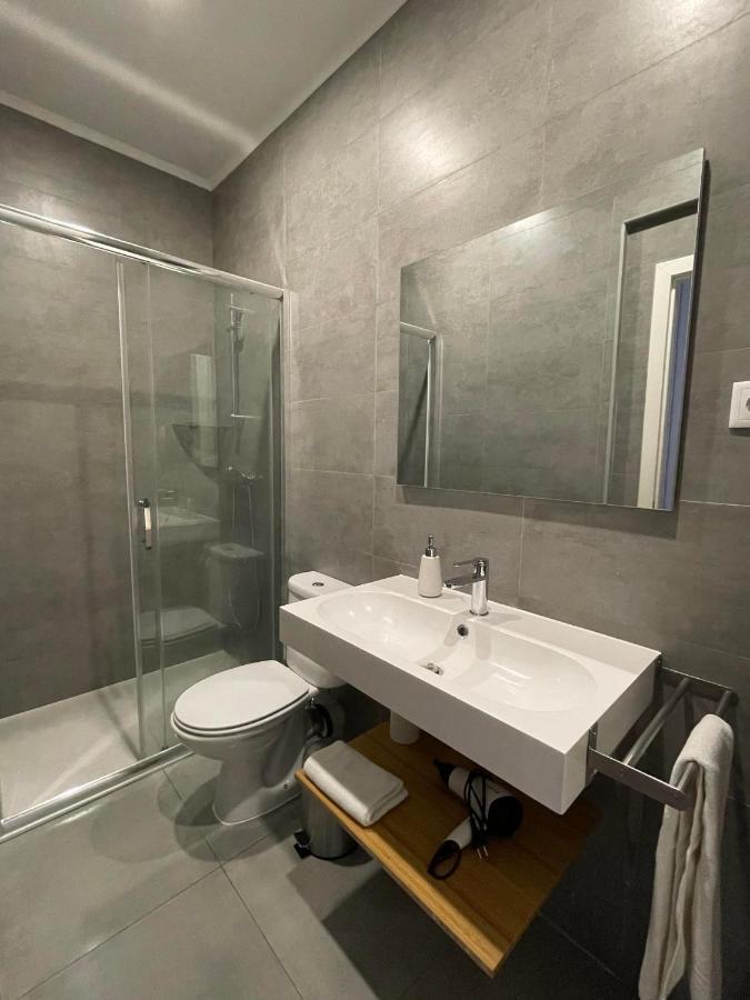 Chambre Double ou Lits Jumeaux avec Salle de Bains Privative Externe